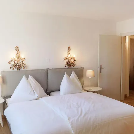 Chesa Cripels I By Interhome Apartmán *