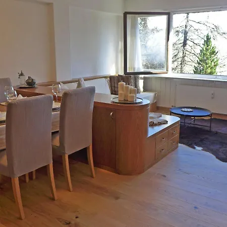 Chesa Cripels I By Interhome Apartmán